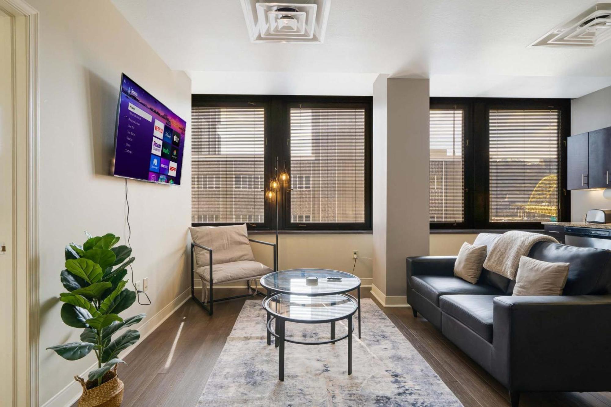 Апартаменти Modern Chic Heart Of Pittsburgh 24-7 Parking Gym Lounge Екстер'єр фото
