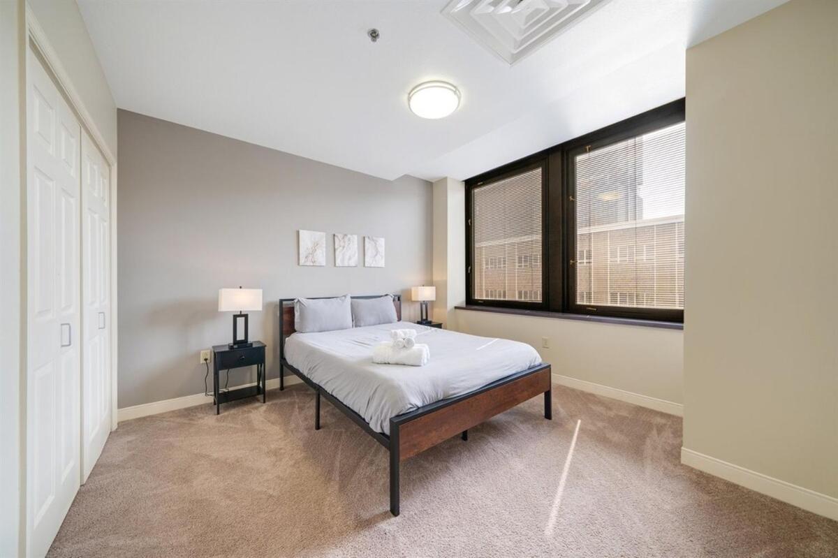 Апартаменти Modern Chic Heart Of Pittsburgh 24-7 Parking Gym Lounge Екстер'єр фото